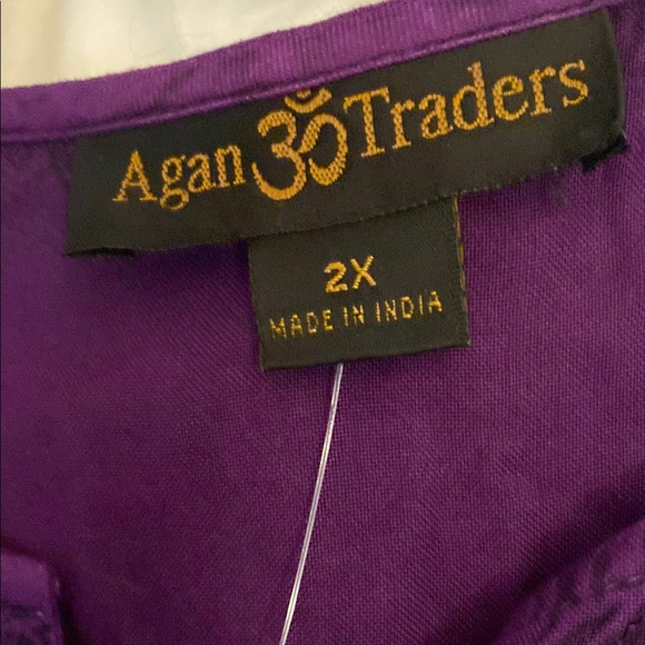 Final Price 💜 Purple Embroidered Women's Top NWT - Picture 4 of 10